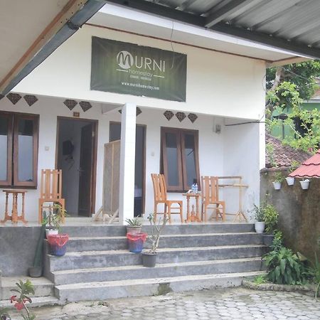 Mugeni Homestay Senggigi Exterior photo