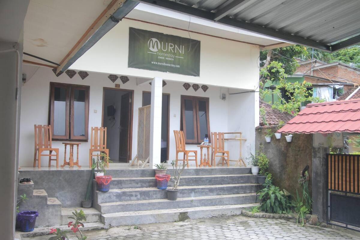 Mugeni Homestay Senggigi Exterior photo